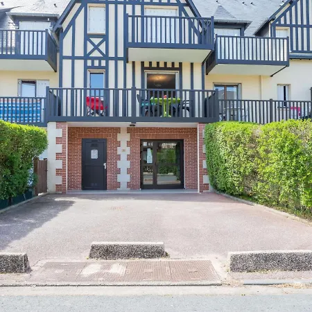 Fleur Marine-30 By Interhome Apartman