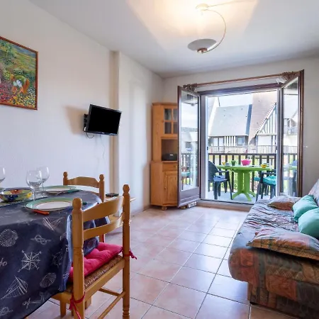 Apartment Fleur Marine-30 By Interhome Cabourg