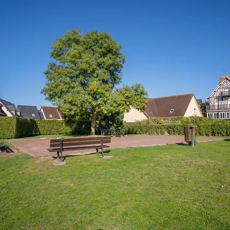 Fleur Marine-30 By Interhome *