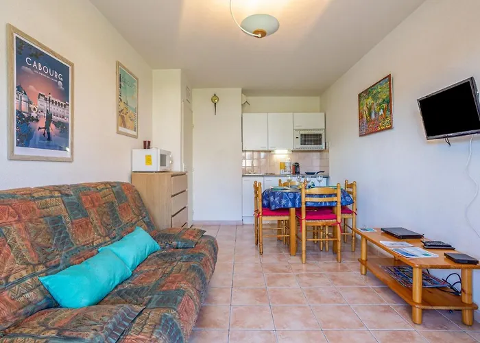 Апартаменты Fleur Marine-30 By Interhome Кабур