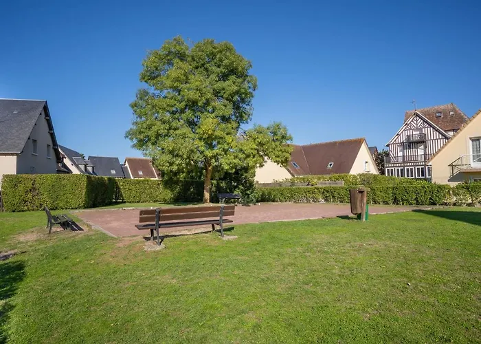 Fleur Marine-30 By Interhome *